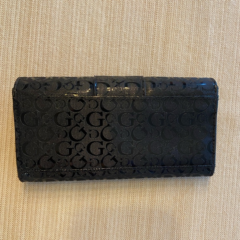GUESS Wallet - Picture 4 of 4